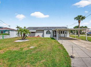 6645 Harbor Dr, Hudson, FL 34667