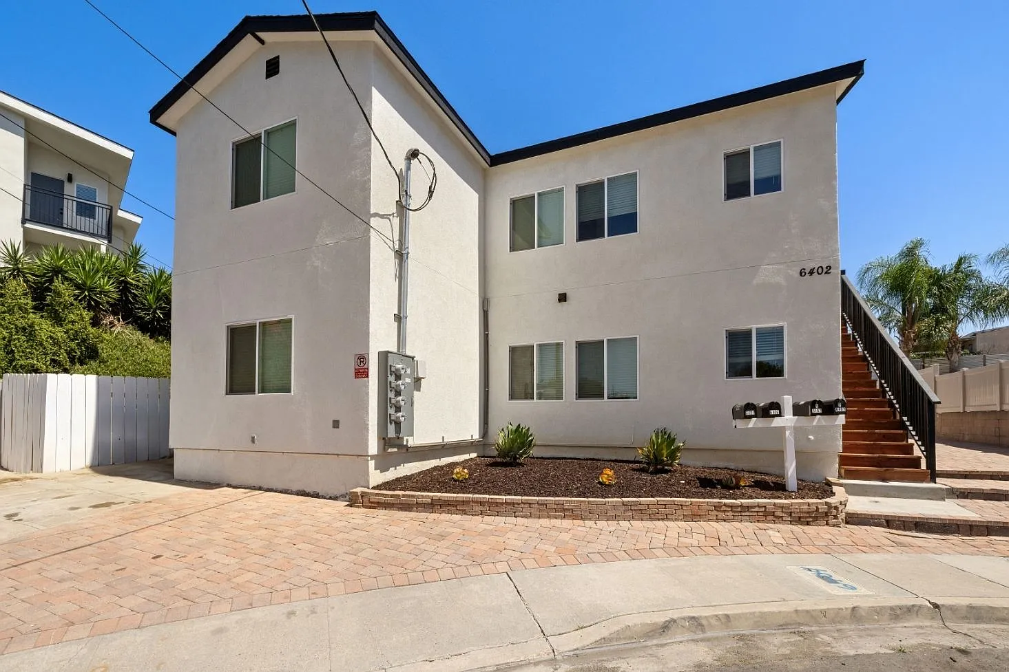 6402-06 Shane Place - 6406 — Photo 3