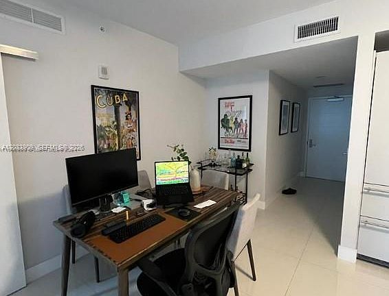 4th image of 1010 Brickell Ave Unit 2308