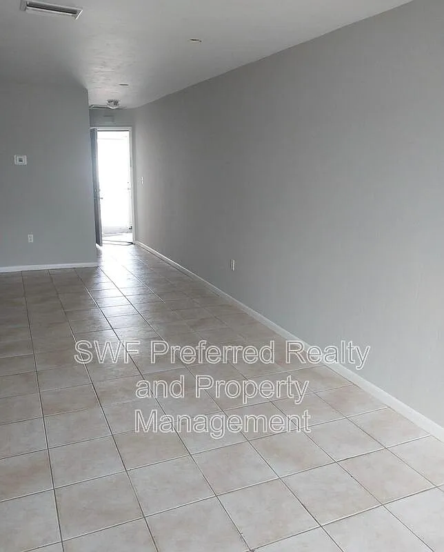 1 bed, 1.0 bath, $1,195 — Photo 3