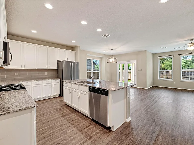 2511 Sandbar Shark Ct — Photo 11