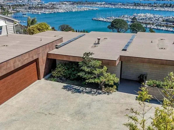 711 Armada Ter, San Diego, CA 92106