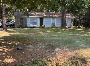 8601 Cedar Wood Dr E, Theodore, AL 36582