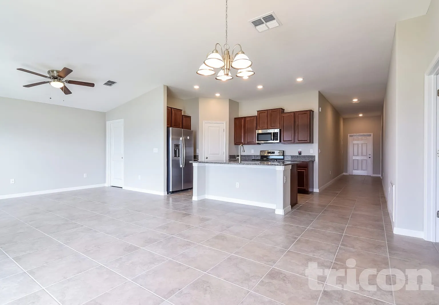 10409 Fairy Moss Lane Riverview FL — Photo 4