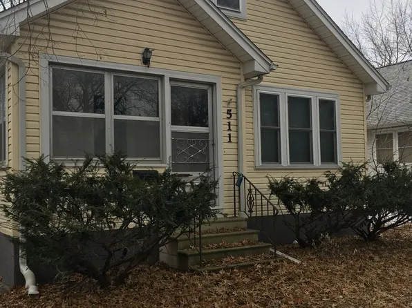 511 Cutler St, Waterloo, IA 50703