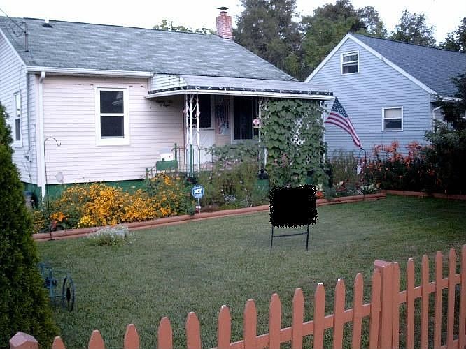 1st image of 8208 Rockwood Ave
