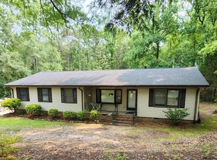 110 Laguna Ln, Greenwood, SC 29646