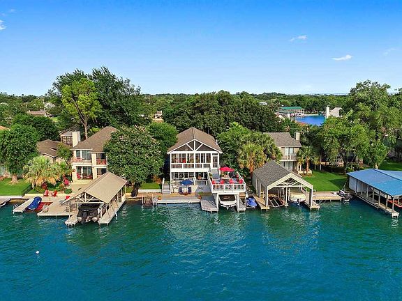 2nd image of 128 Web Isle Dr