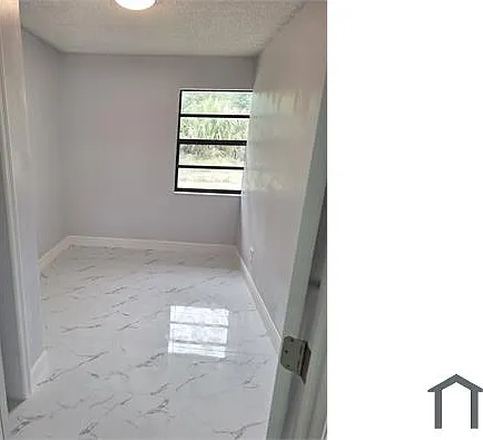 4 bed, 1700 sqft, $2,400 — Photo 4
