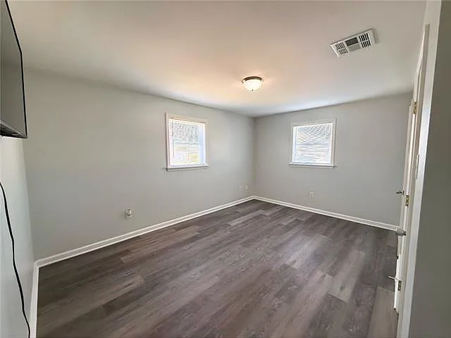 4722 Shalimar Dr — Photo 4