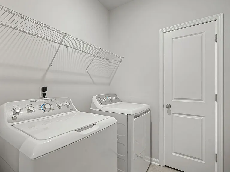 3739 Berry Dr — Photo 18
