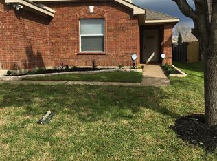 5420 Maverick Dr, Grand Prairie, TX 75052