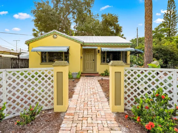 120 SW 5th St, Stuart, FL 34994