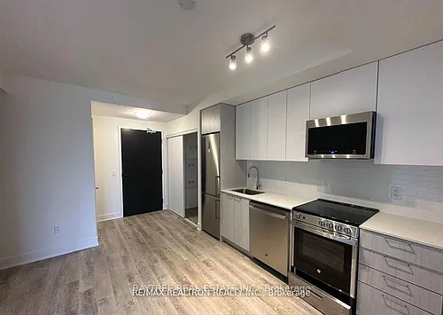 185 Deerfield Rd #414 Photo 1