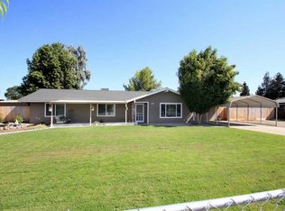 36041 Cloverleaf Ave, Madera, CA 93636