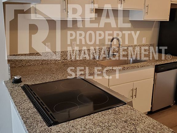 4th image of 2318 Church Ave #7