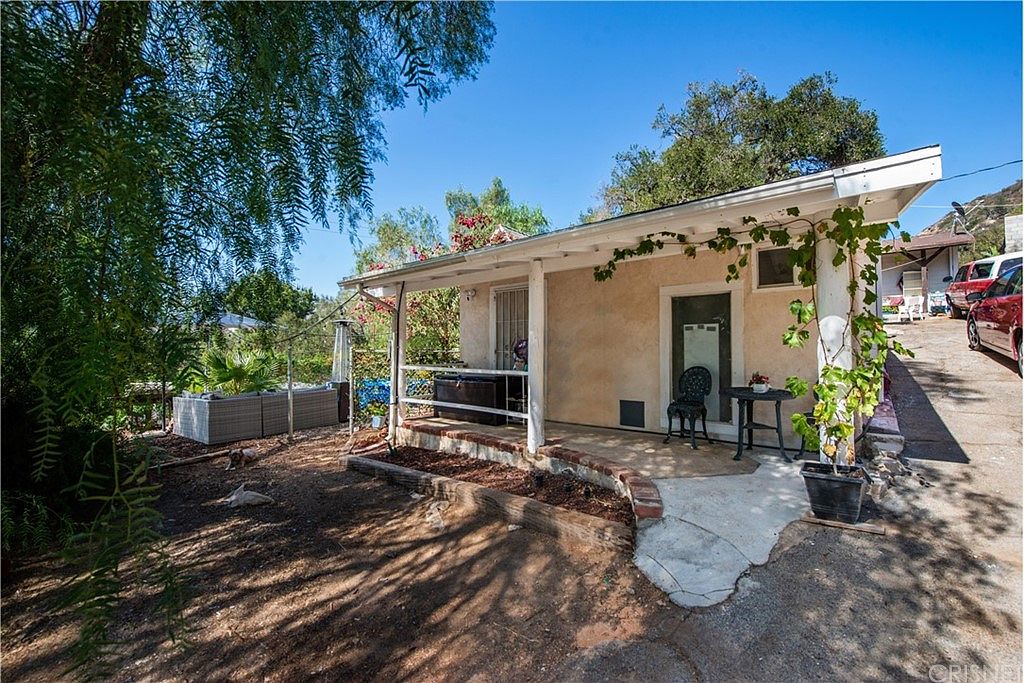 6818 Santa Susana Pass Rd, Simi Valley, CA 93063 | Zillow