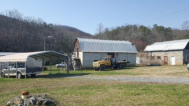 2nd image of 108 Skull Camp Trl