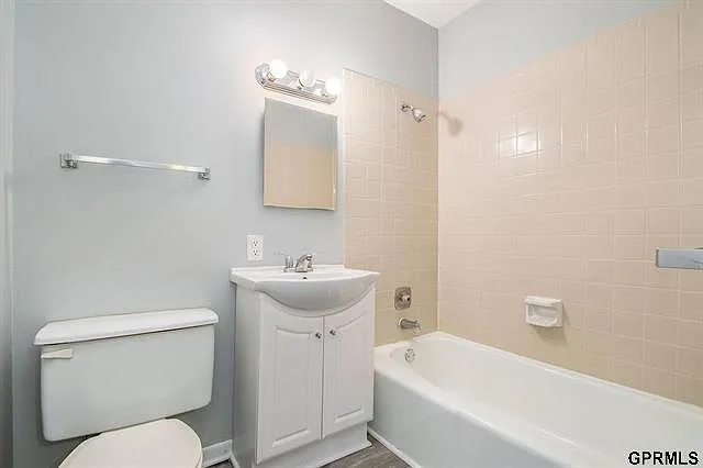 901 James Pkwy #5 — Photo 8