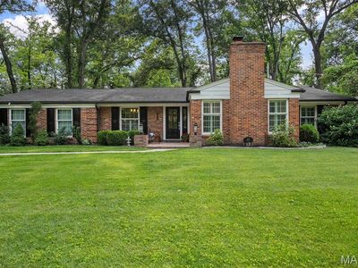 1805 Firethorn Dr, Saint Louis, MO, 63131