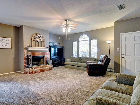 4th image of 8517 Rainy Lake Dr