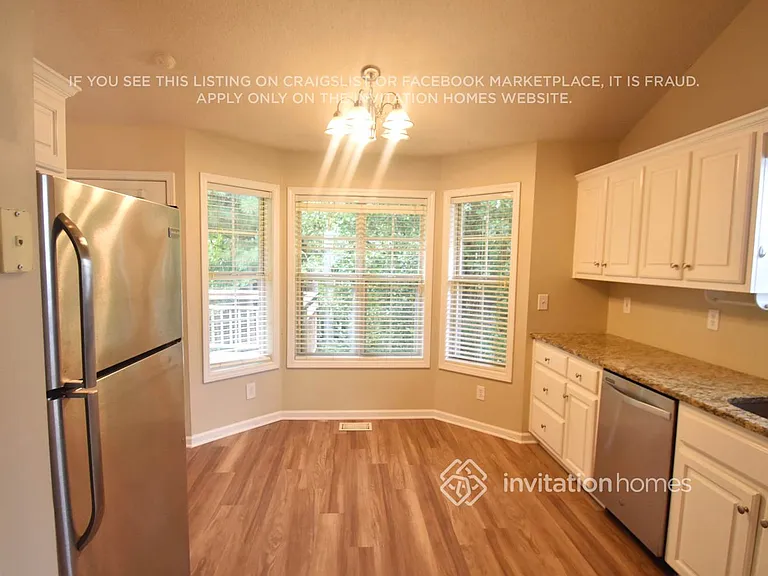 4067 Mount Vernon Dr — Photo 6