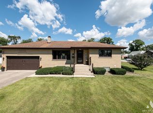 6710 W 115th St, Worth, IL