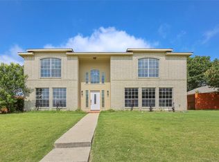 501 N Winding Oaks Dr, Wylie, TX 75098