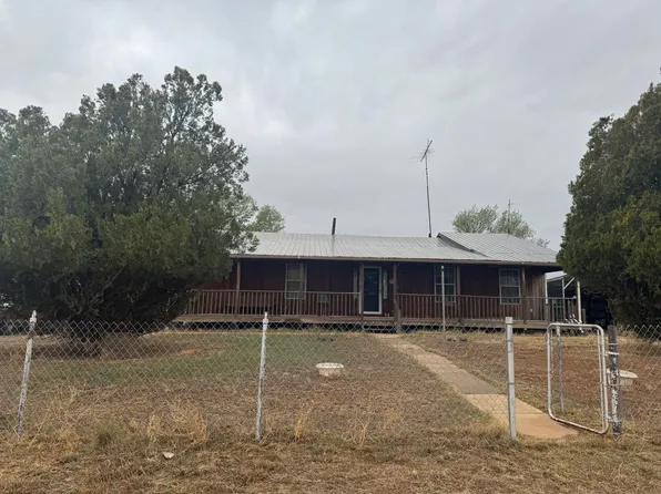 213 S Adams St, Whiteface, TX 79379