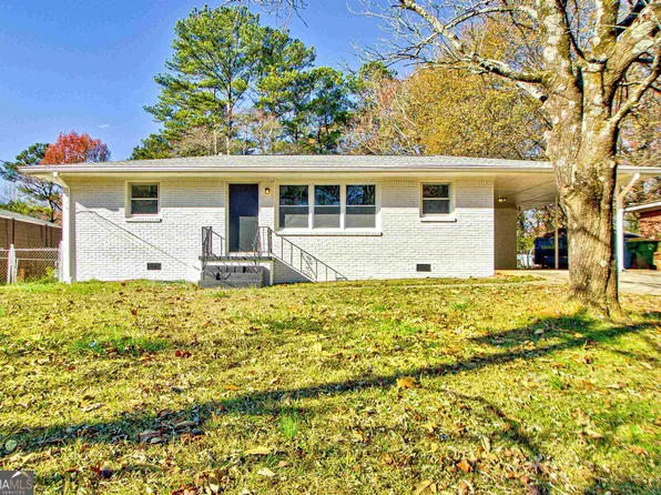 4565 Puckett St, Forest Park, GA 30297