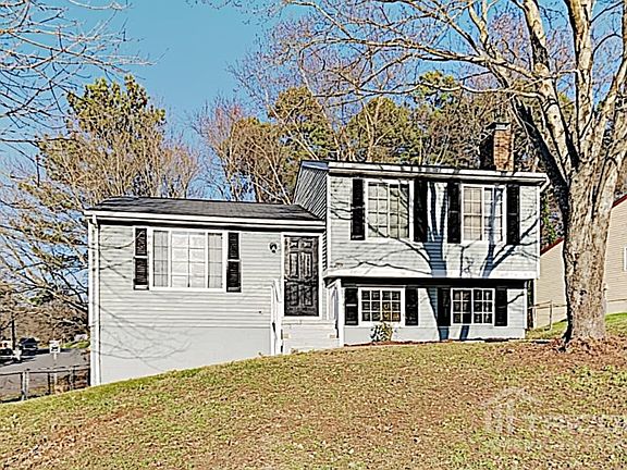 2nd image of 7801 Cloughy Cres