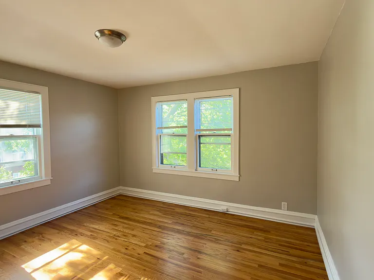 3209 Hennepin Ave S #6 — Photo 14