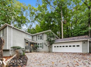 7127 Riverside Dr, Atlanta, GA 30328