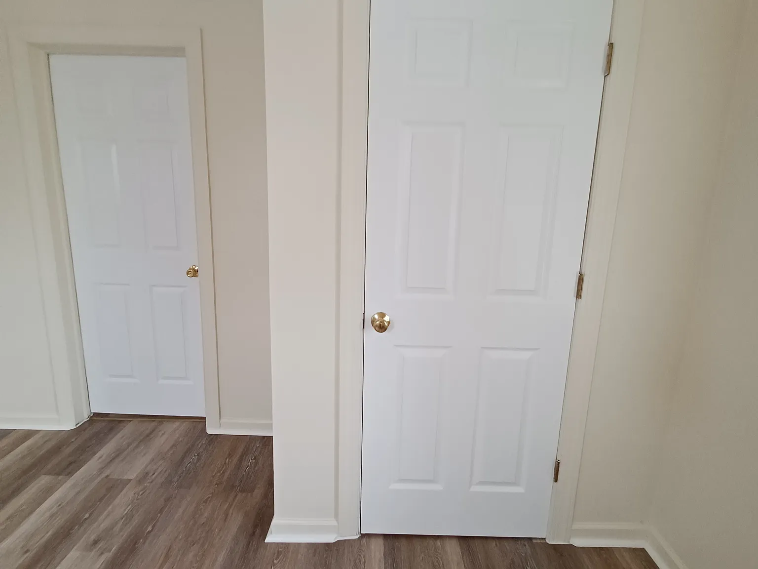 Carriage Apartments — Photo 2