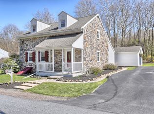 79 Furnace St, Robesonia, PA 19551