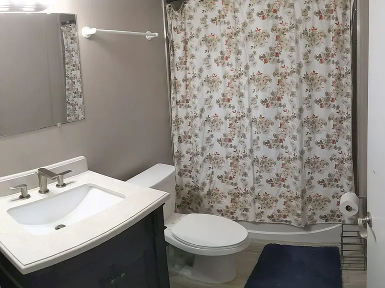 1335 Hill St — Photo 11