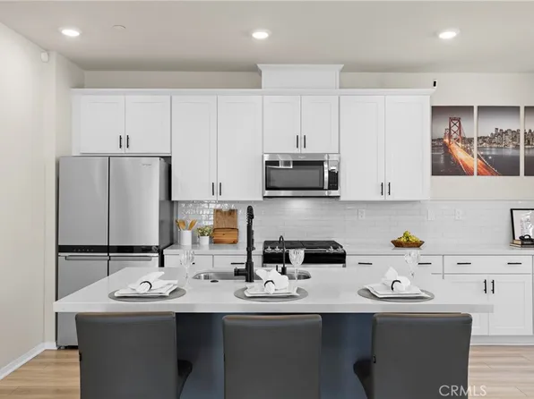 1151 Whirlwind Dr, Ladera Ranch, CA 92694