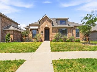 3946 Bison Ln, Crandall, TX 75114