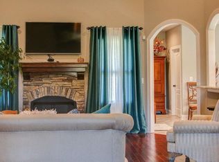 479 Tom Link Rd, Cottontown, TN 37048