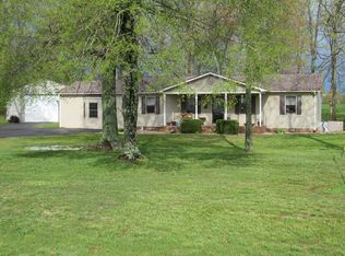 90 Lucien Stokes Rd, Elkton, KY 42220