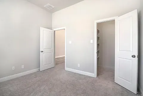 2417 Griffith Park Dr — Photo 15