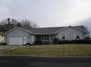 404 Melissa Ct, Denmark, WI 54208