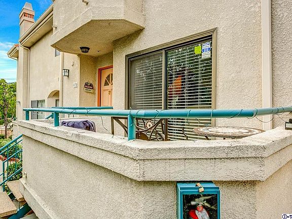2nd image of 2930 Montrose Ave APT 119