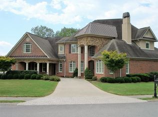 3002 Reflecting Dr, Chattanooga, TN 37415
