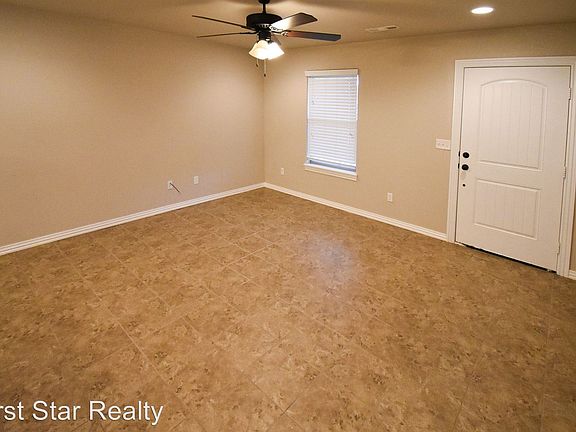 4th image of 1620 Omaha Dr