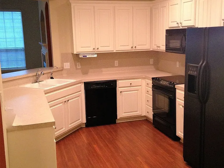 113 Baltic Dr — Photo 11