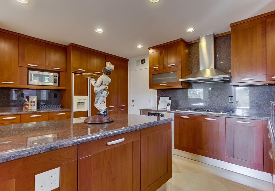 1st image of 4954 Llano Dr