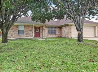 909 Barbara St, Sulphur Springs, TX 75482
