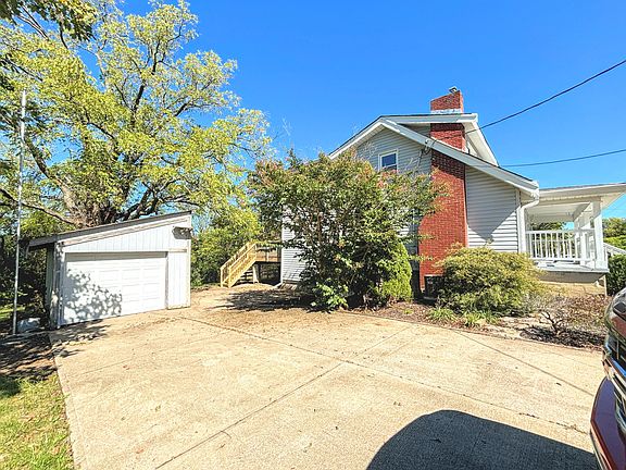 3rd image of 40 McMillan Dr