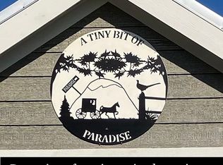 9 Stay Awhile Ln, Flat Rock, NC 28731